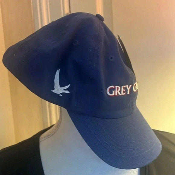 Grey Goose cap. Navy and white. NWT. Head Special Edition. One size. - Picture 8 of 9